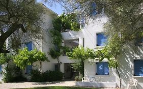 Armonia Apartments